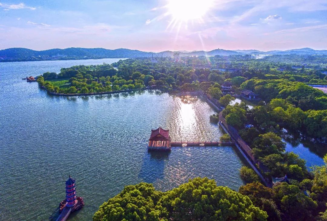 老友新邻 | 燃映八月暑期档 重寻蠡湖光影梦-无锡365淘房