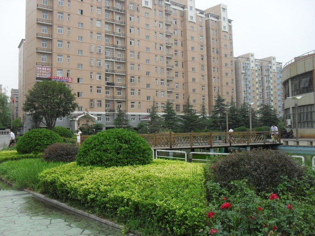 江岸水城 温馨大三房 临近地铁 采光充足 家电齐全 拎包入住