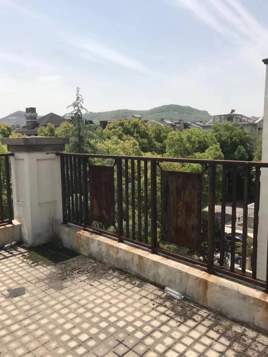 五室三厅 价格同小区低 高品质小区 随时看房_南京江宁区弘景雅墅二手