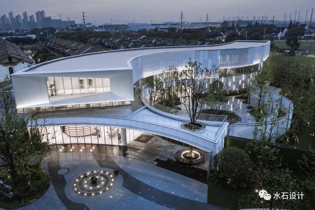 漂浮的新月无锡旭辉城