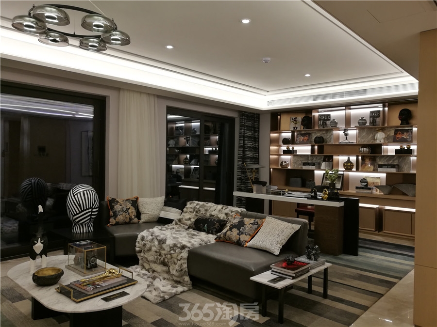 高清组图万科翡翠国宾阔绰190㎡样板间赏析